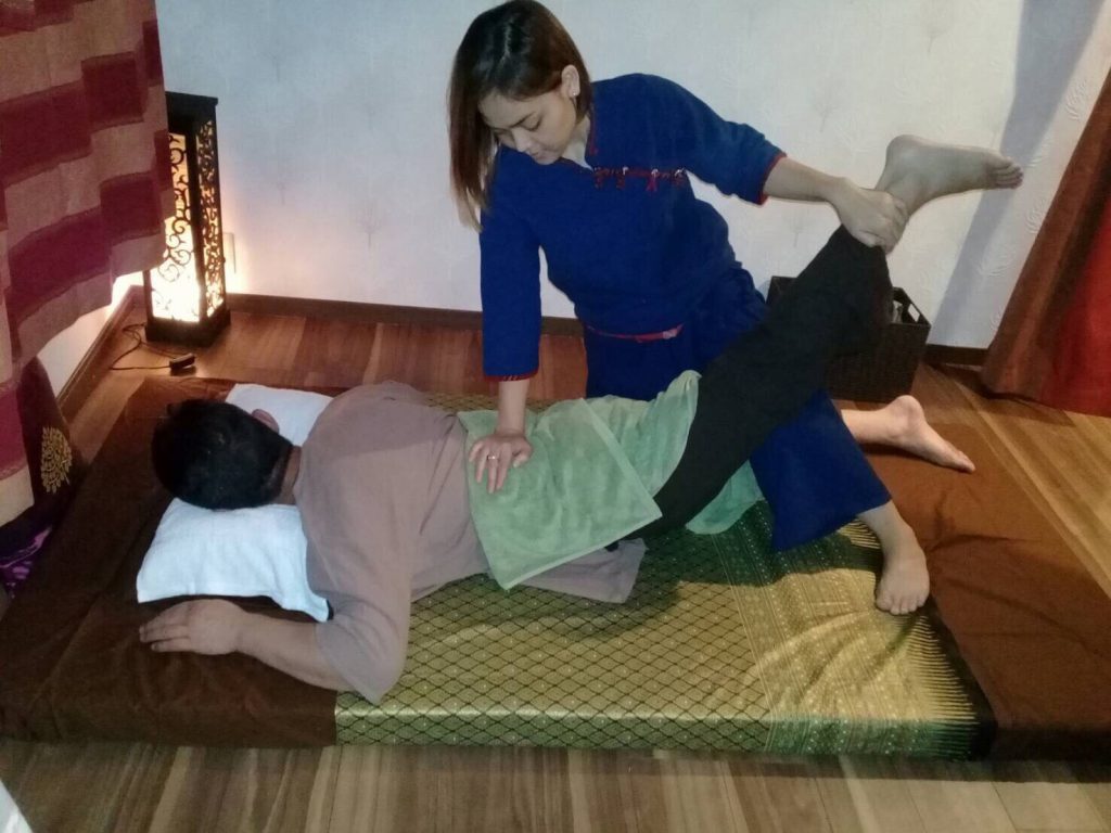 Thai Traditional Massage Cherfaタイ古式マッサージ